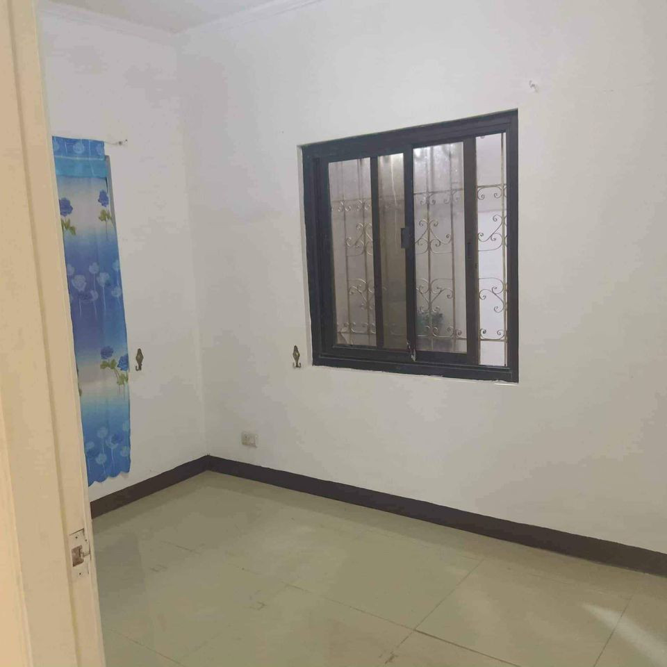 Gallery 4