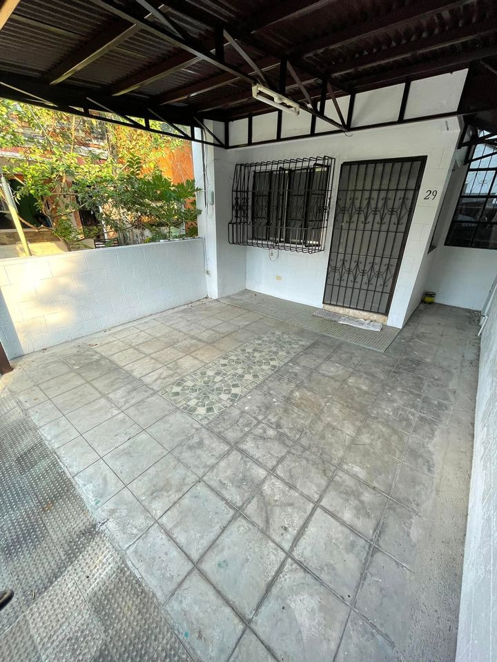 Gallery 2