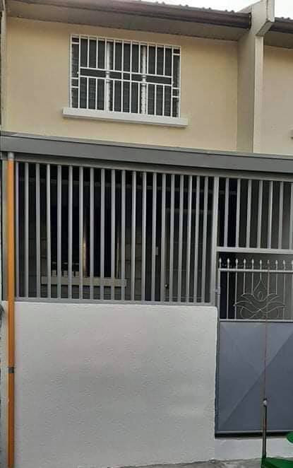 House for Rent - 2 Bed Room - Deca Clark Angeles City