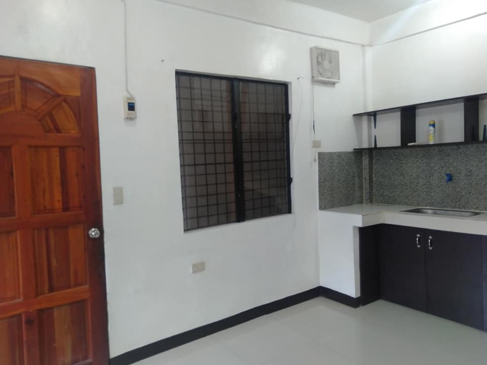 Apartment 4rent studio type naka aircon 1stfloor may sariling metro sa meralco
