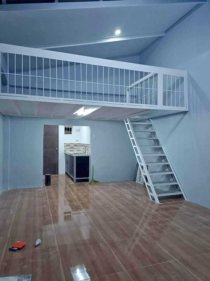 Gallery 2