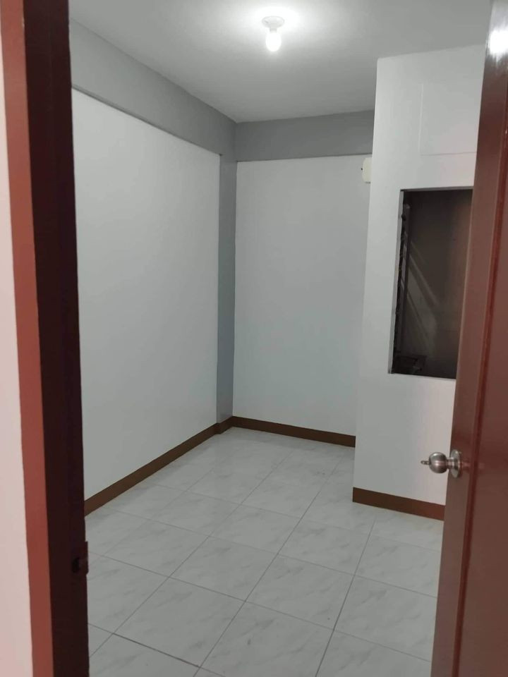 Gallery 4