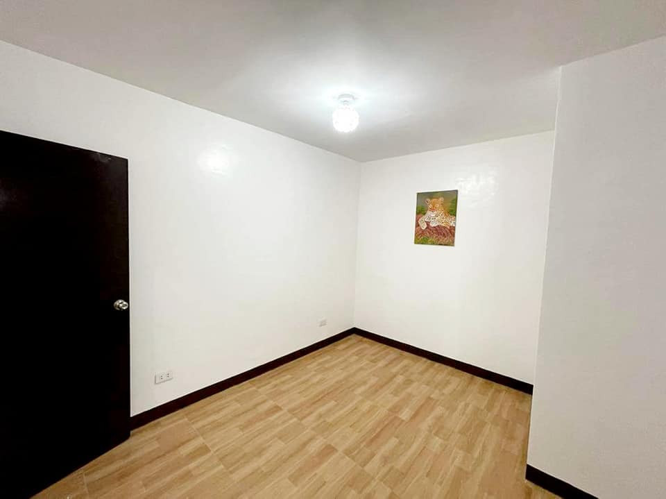 Gallery 4