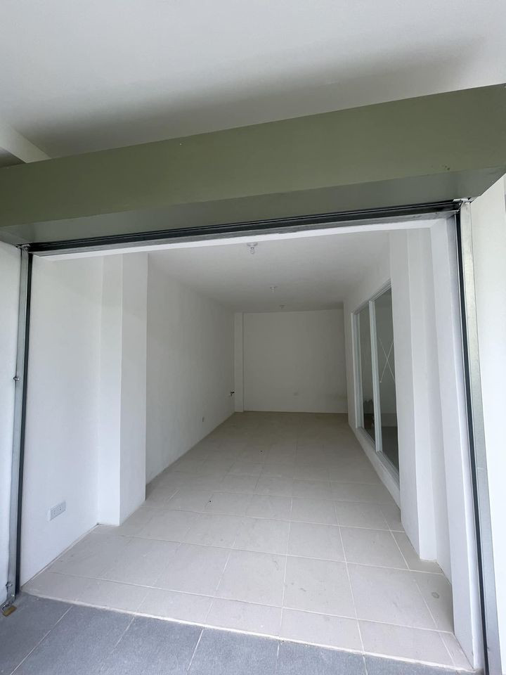 Commercial Space For Rent