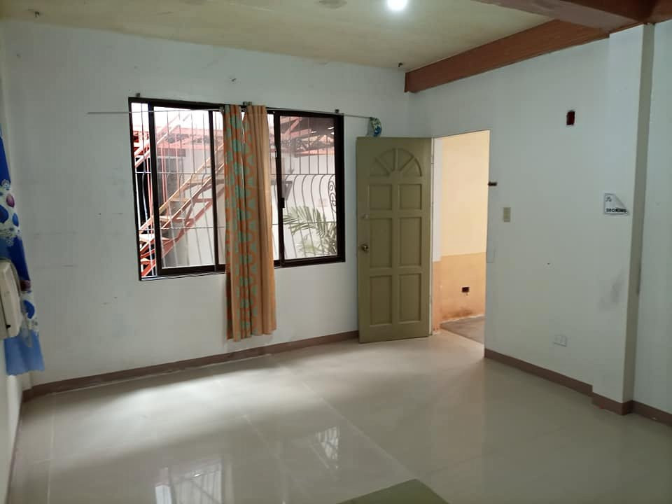 Aircon Room For Rent