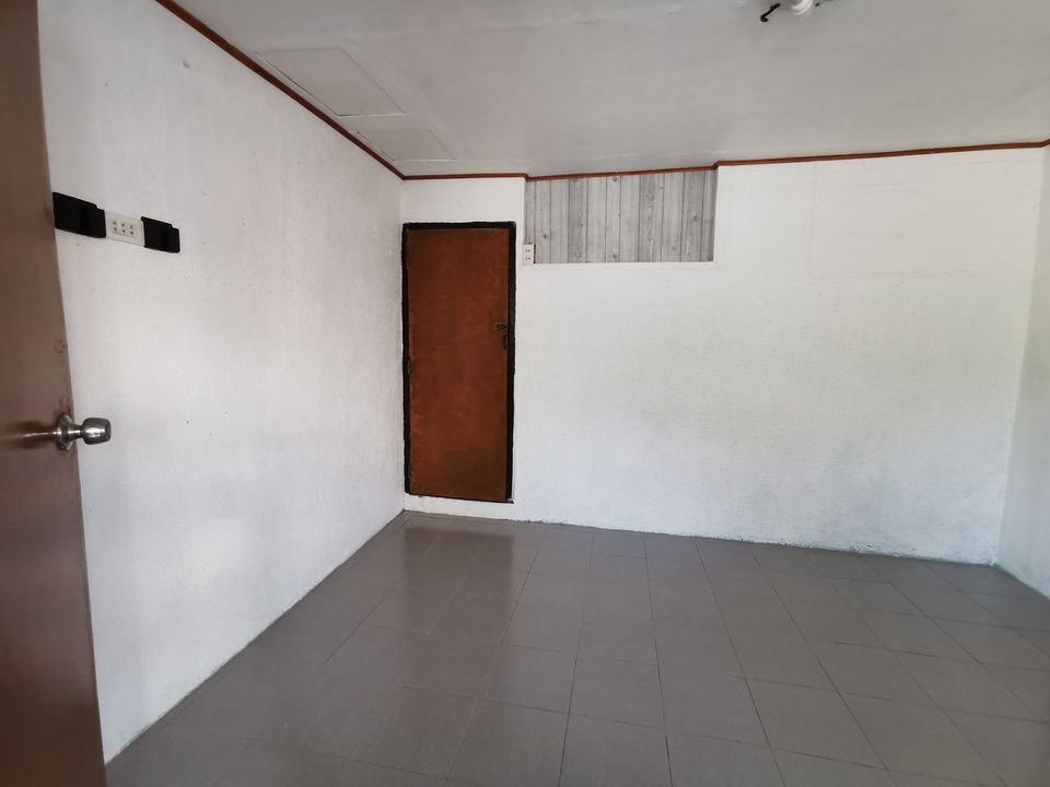 Gallery 5