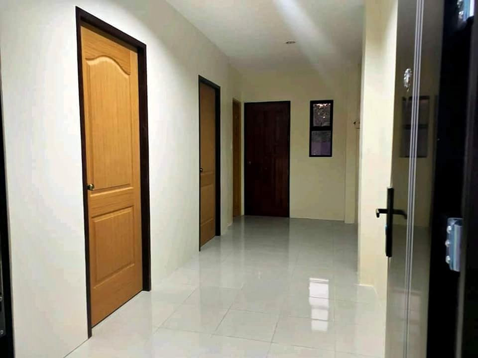 Gallery 2