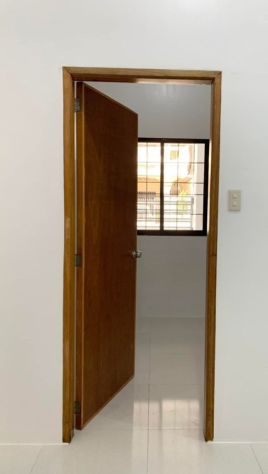 Gallery 4