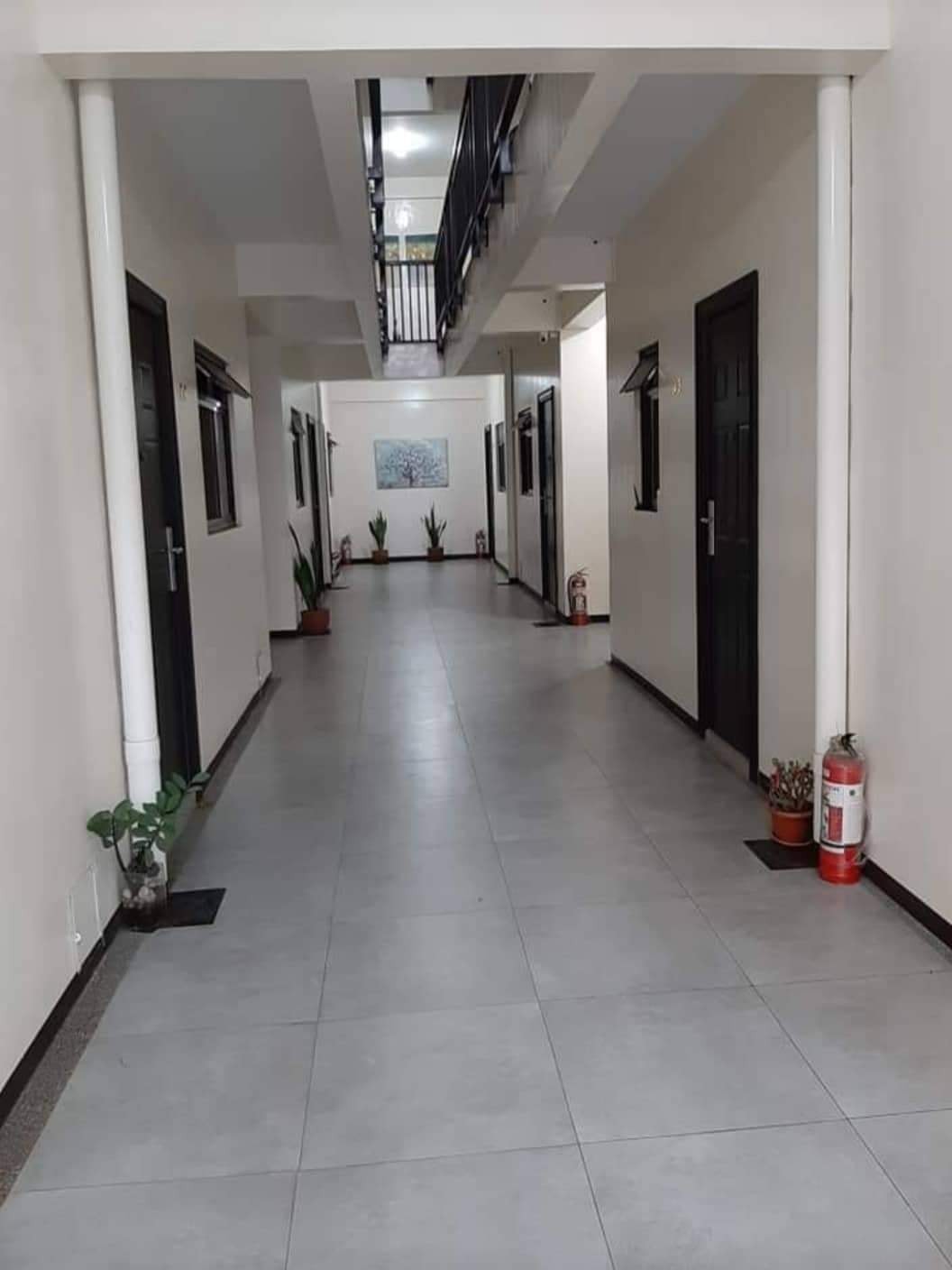 SIMPLE APARTMENT FOR RENT IN MAKATI