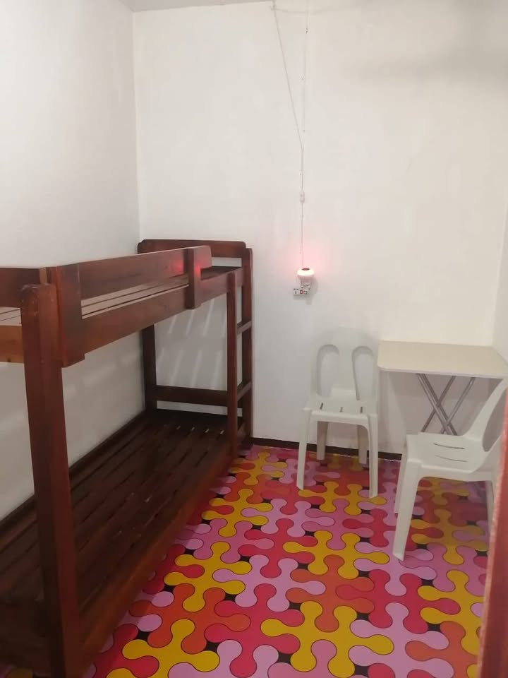 ROOM FOR RENT/ Lady renter only