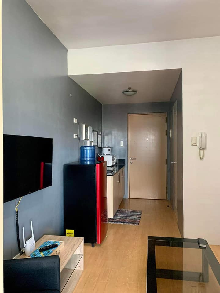 1BR FULLY FURNISHED FOR SALE