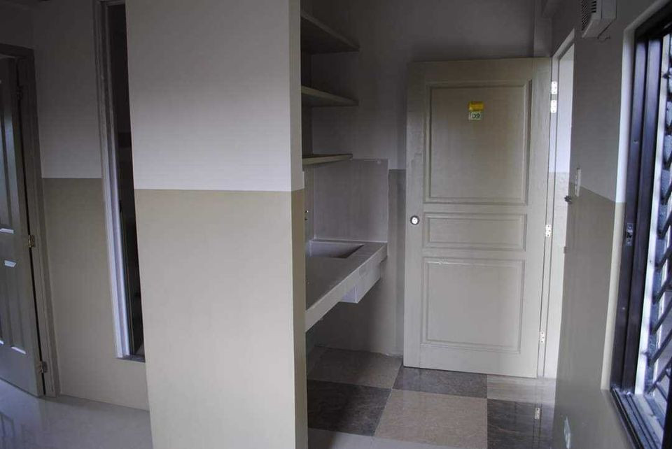 Gallery 2