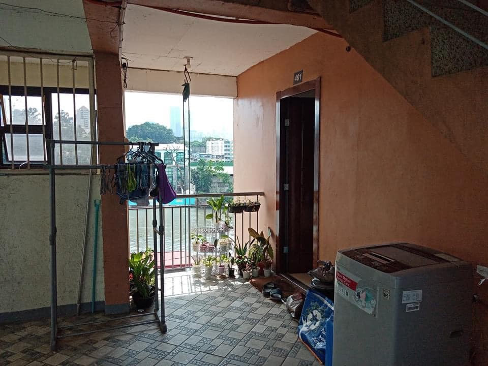 Gallery 2