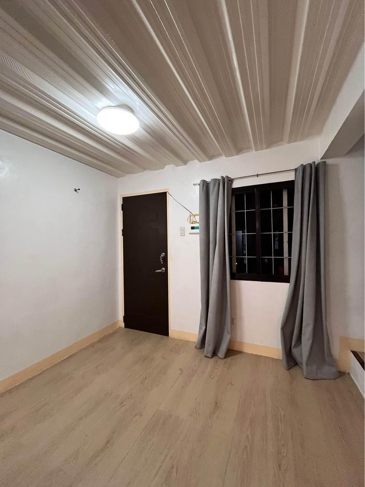 Gallery 2