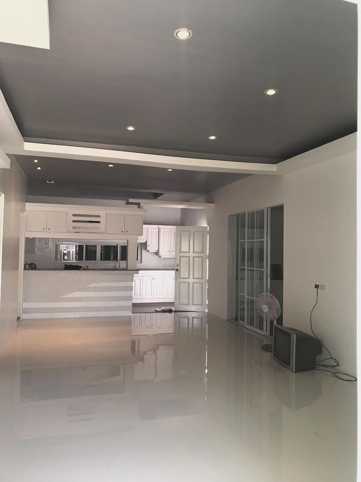 Gallery 3