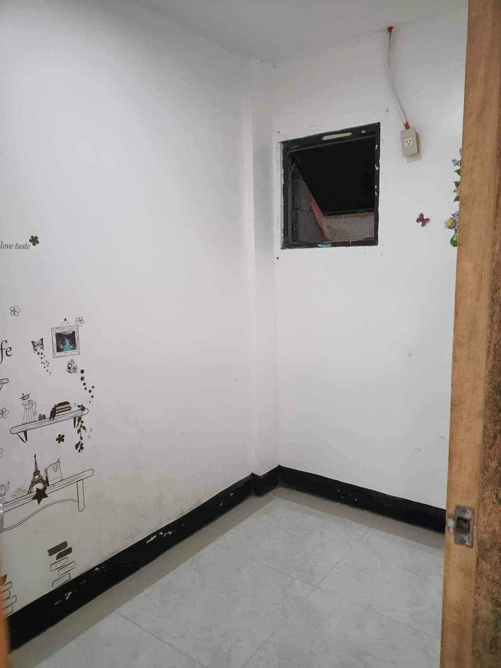 Gallery 4