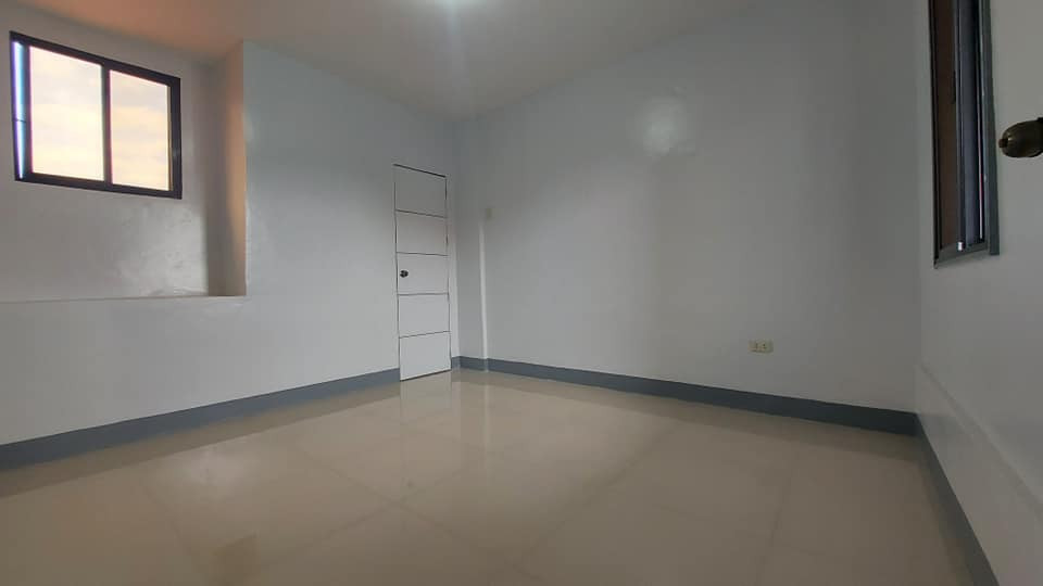 Gallery 3