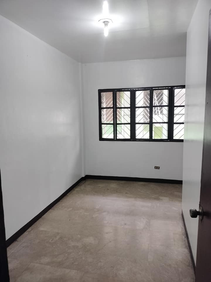 Gallery 5