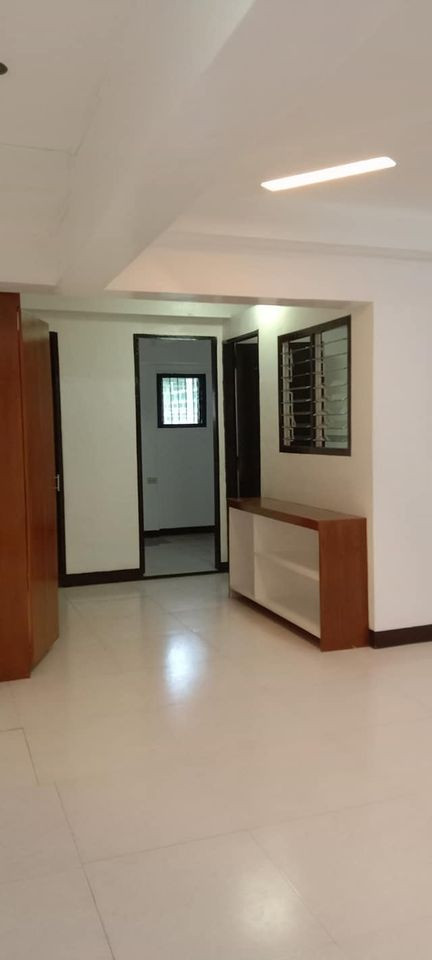 Gallery 2