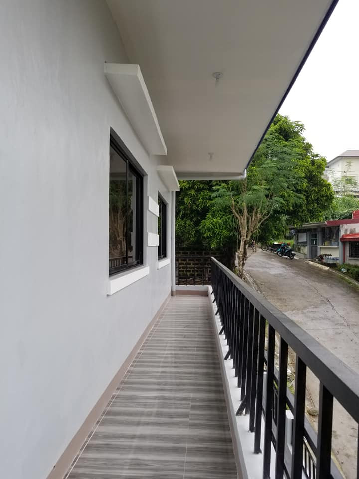 Gallery 3