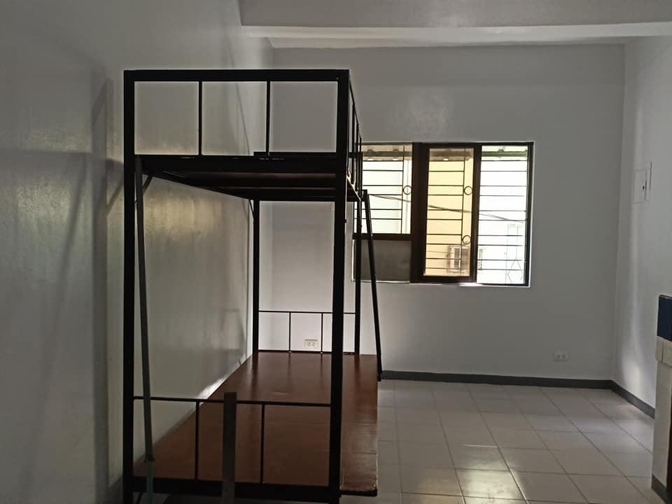 Gallery 5
