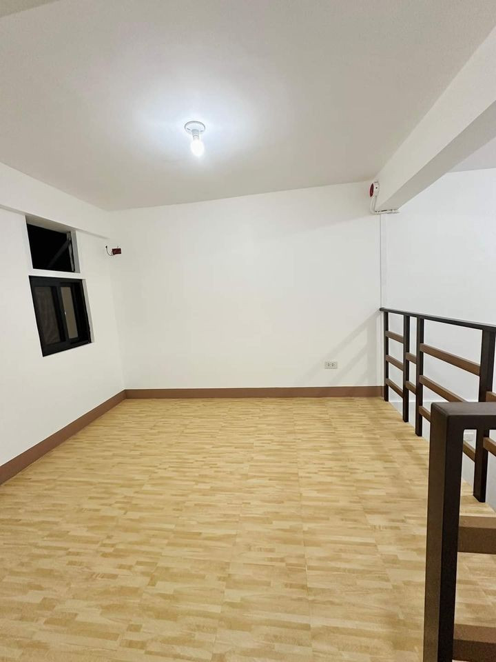 Gallery 2