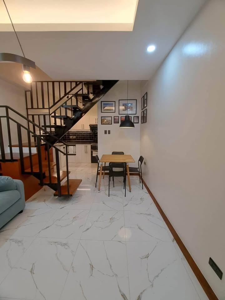 Gallery 2