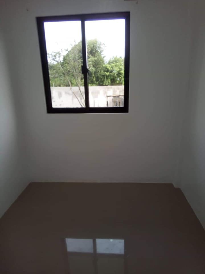 Gallery 5
