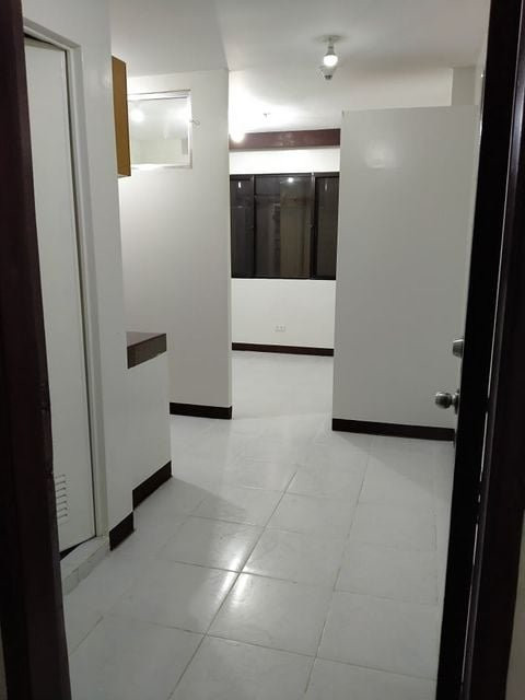 Gallery 2