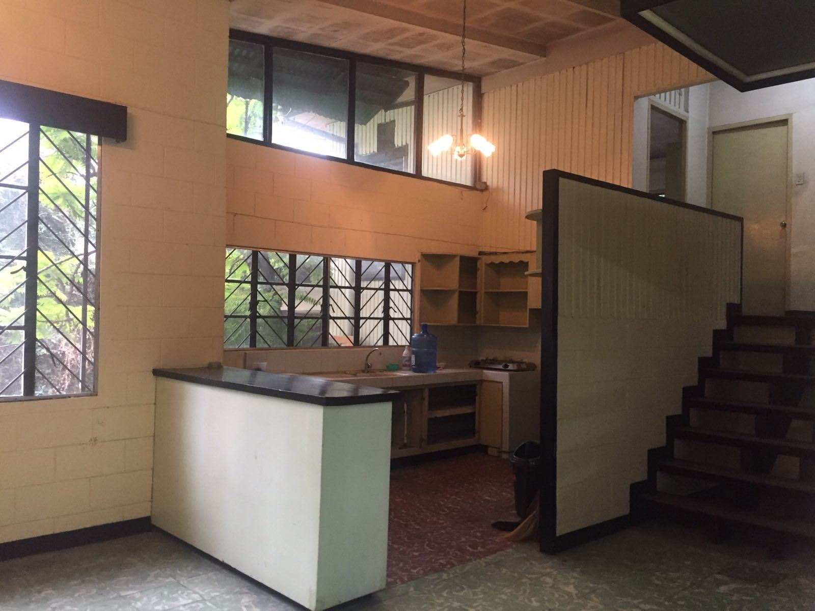 Looking for Boarding House Near Delta Quezon Avenue ( For Girls Only)