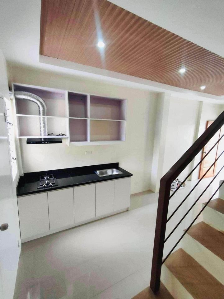 Gallery 2