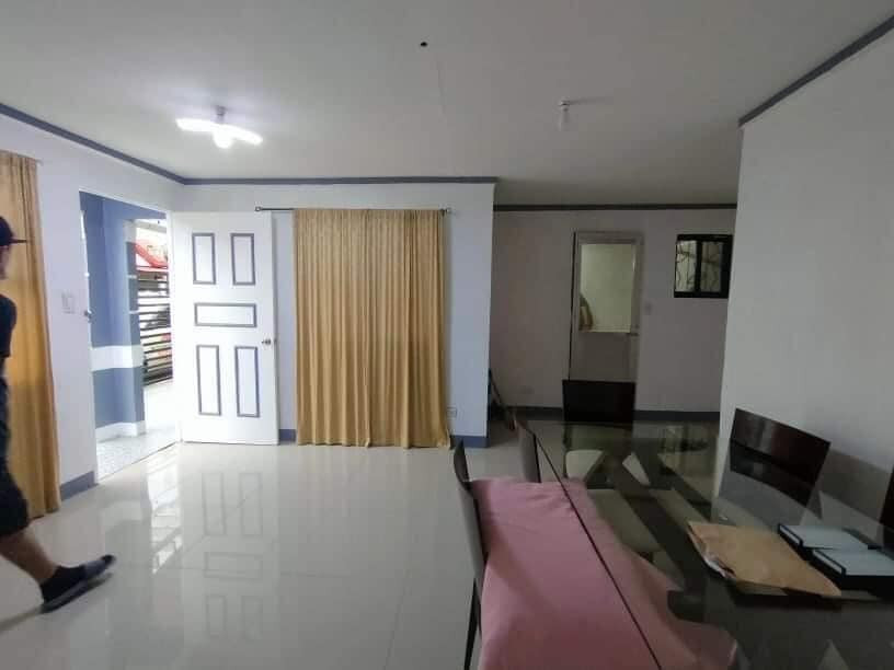 Gallery 5
