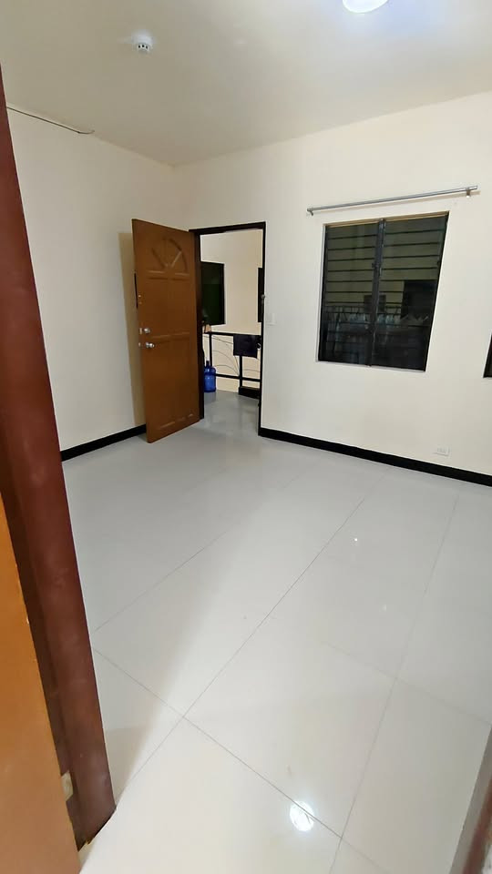 Gallery 2