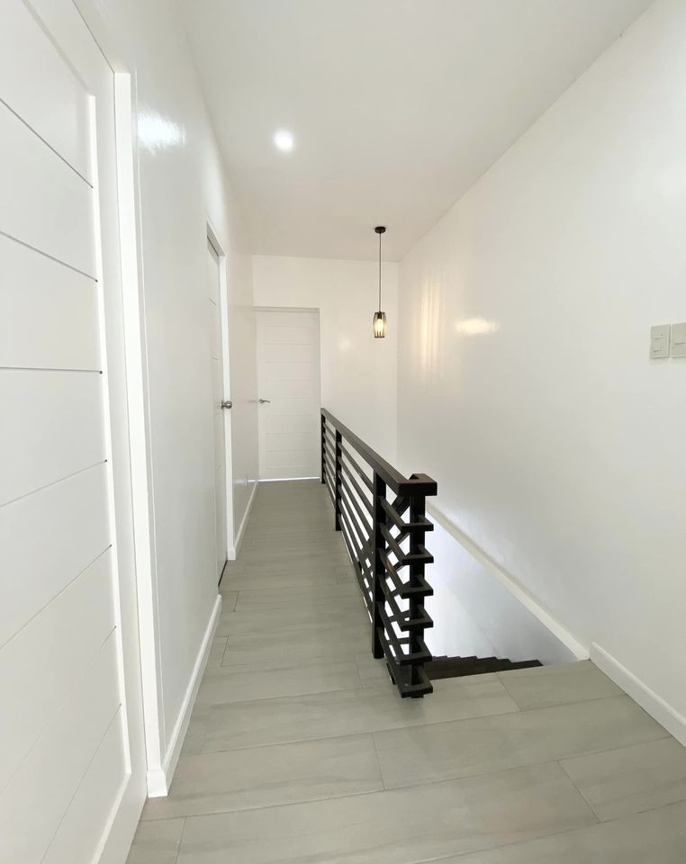 Gallery 4