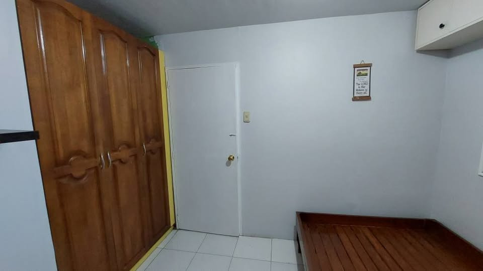 Gallery 5