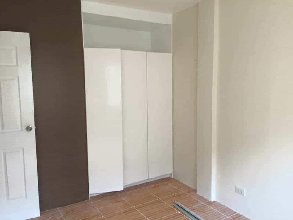 Gallery 2