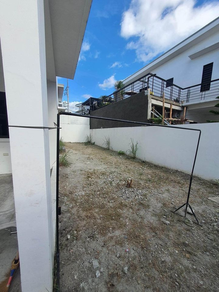 Gallery 2