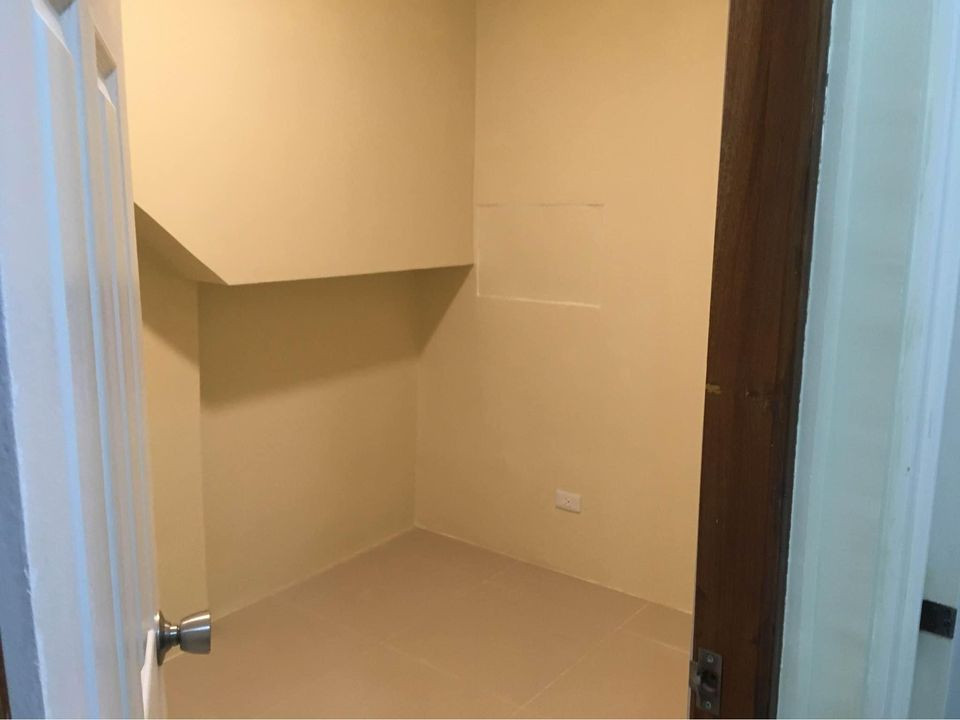 Gallery 2