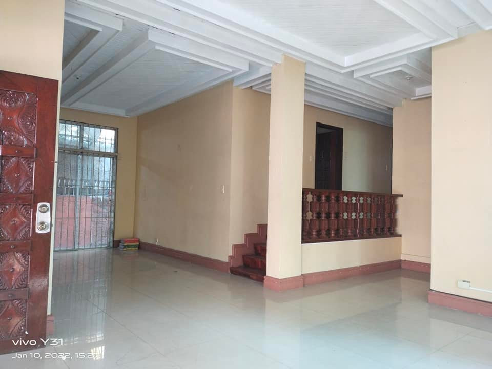 Gallery 5