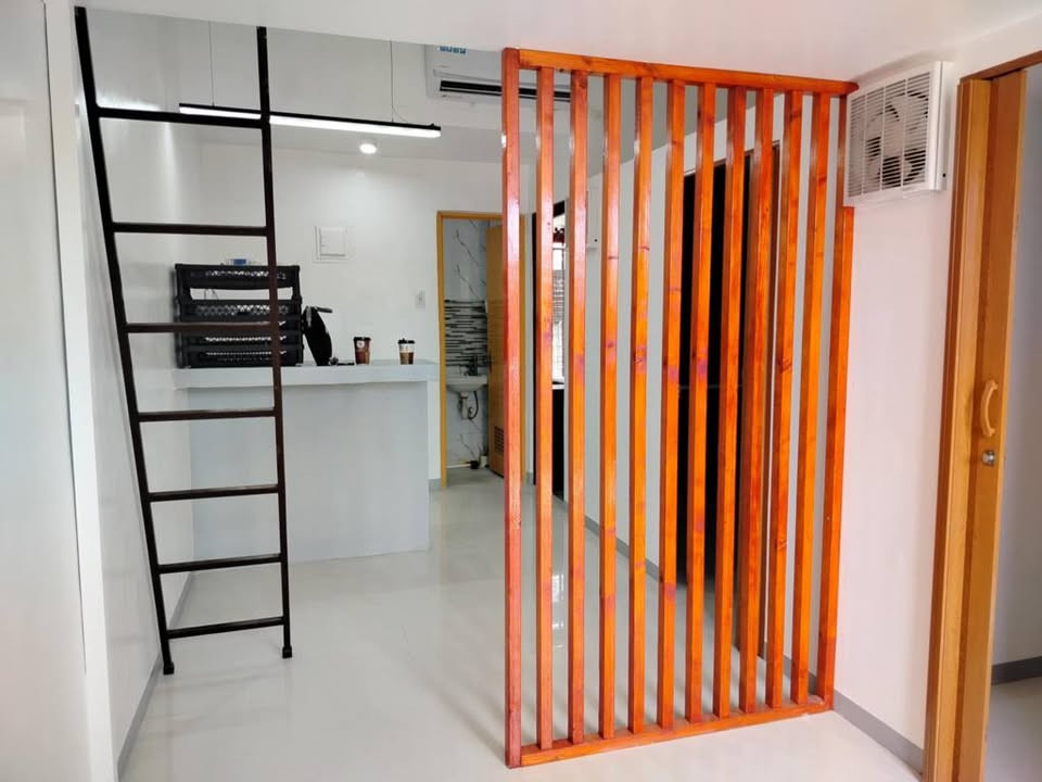 Gallery 2