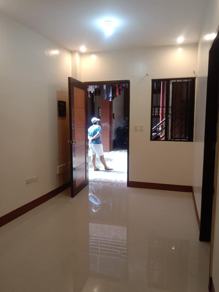 Gallery 3