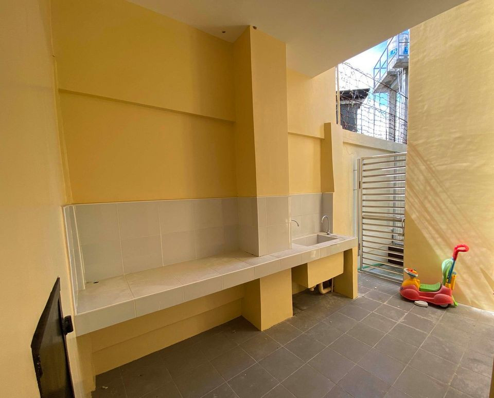 Gallery 3
