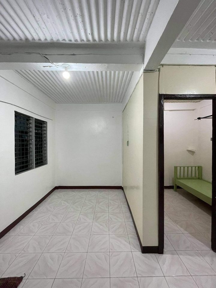 Gallery 2