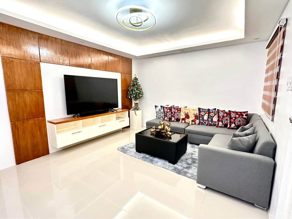 Valle Verde Condominium 3Br