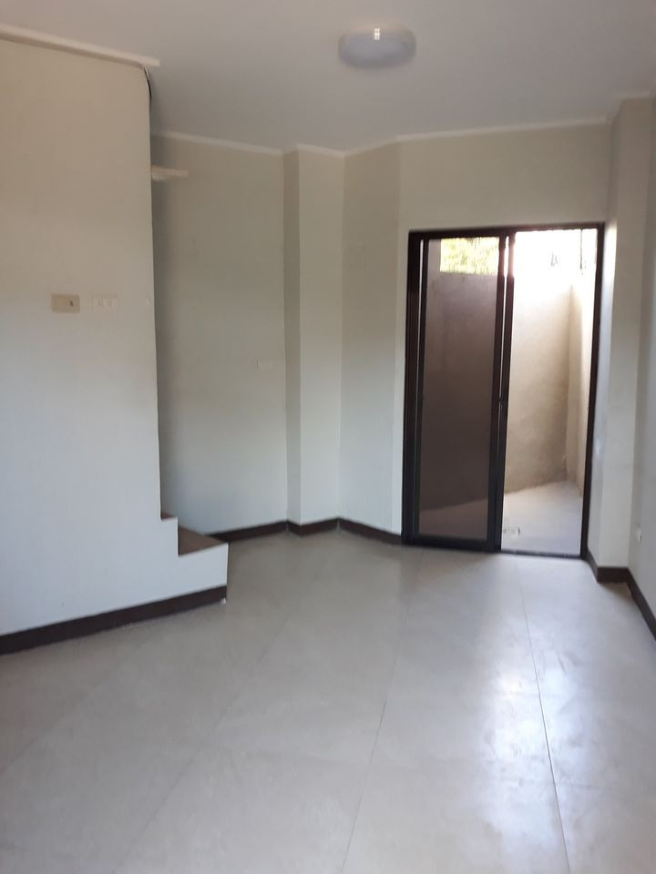 Gallery 4