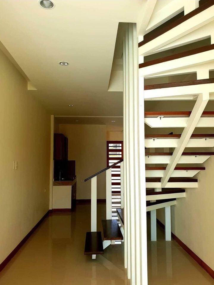 Gallery 4