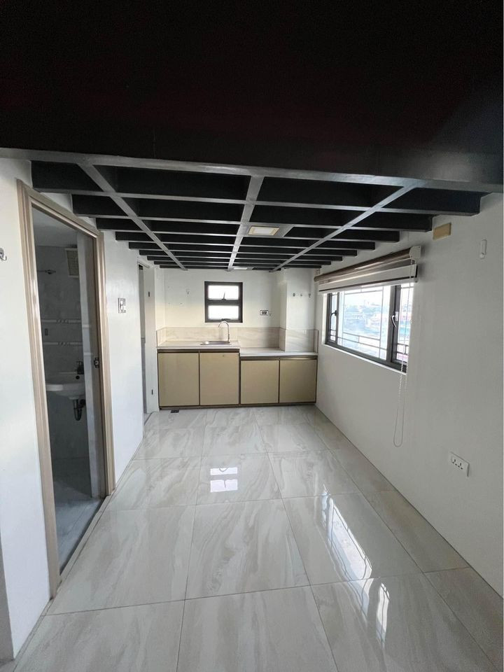 Gallery 4