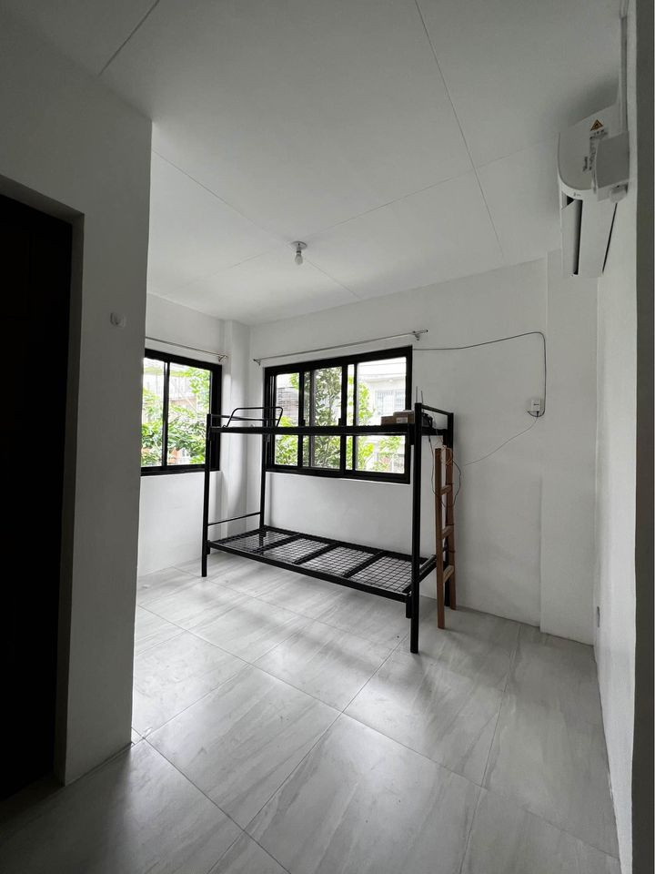 Gallery 3