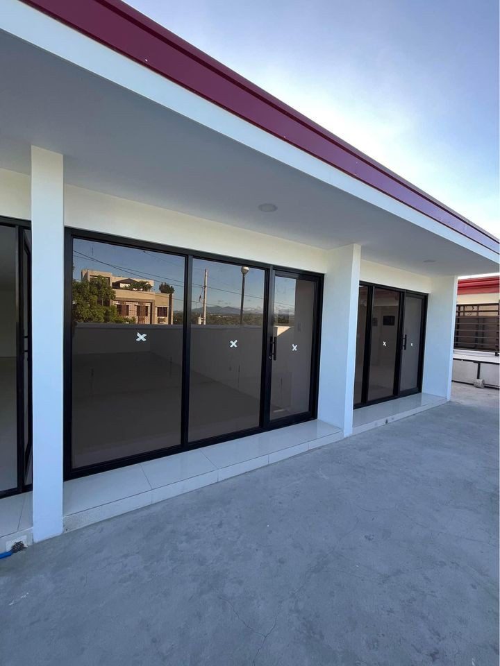 Gallery 2