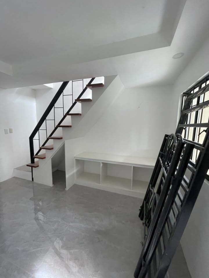 Gallery 2